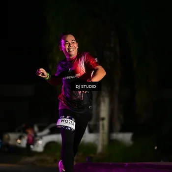 Runner Photo 7885736
