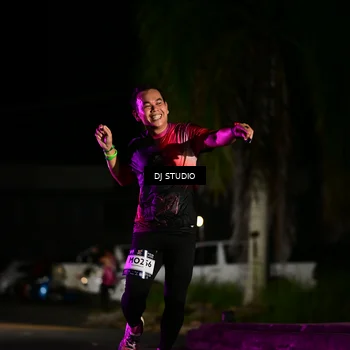 Runner Photo 7885737