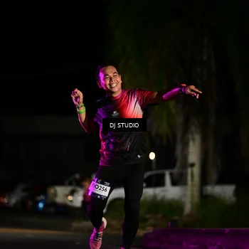 Runner Photo 7885738