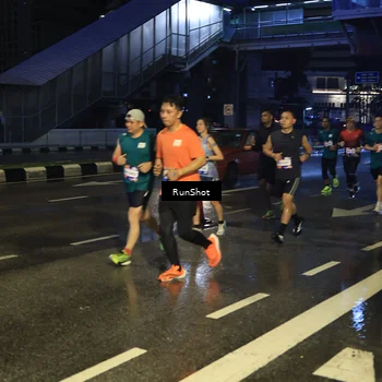 Runner Photo 7885740