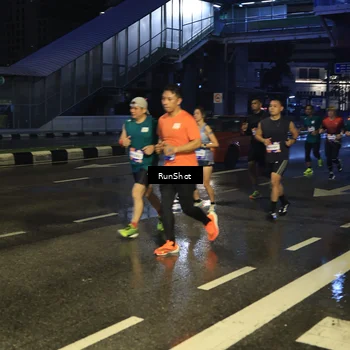 Runner Photo 7885742