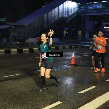 Runner Photo 7885747