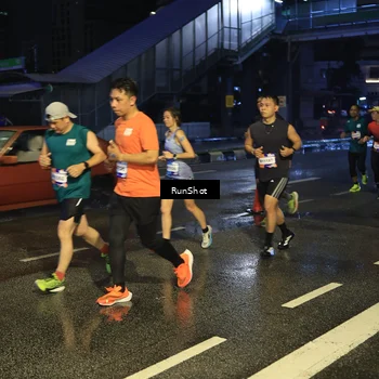 Runner Photo 7885768