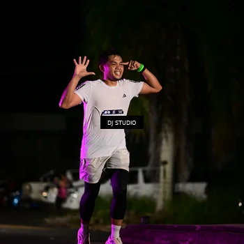 Runner Photo 7885774