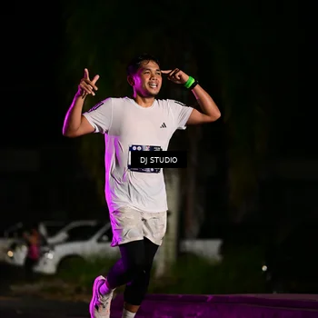 Runner Photo 7885780
