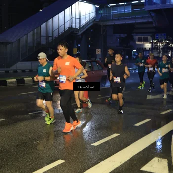 Runner Photo 7885783