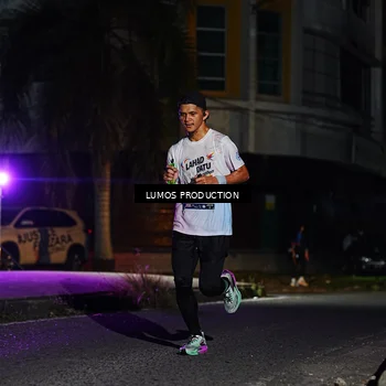 Runner Photo 7885794