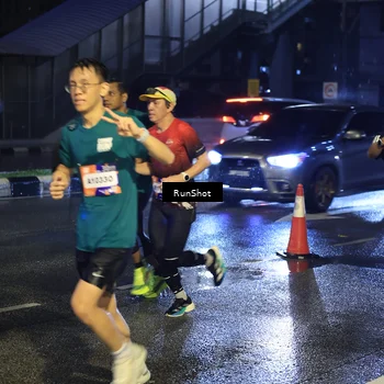 Runner Photo 7885830