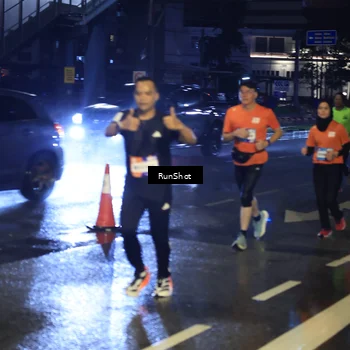 Runner Photo 7885845