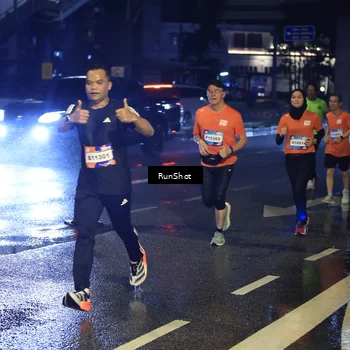 Runner Photo 7885849