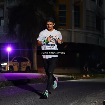 Runner Photo 7885856