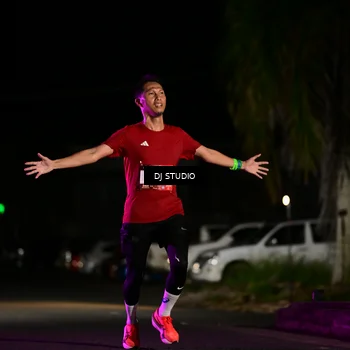 Runner Photo 7885858