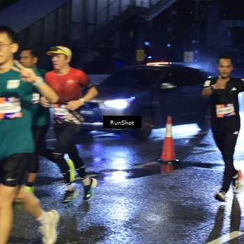 Runner Photo 7885860