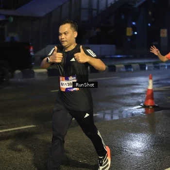 Runner Photo 7885878