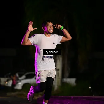 Runner Photo 7885882