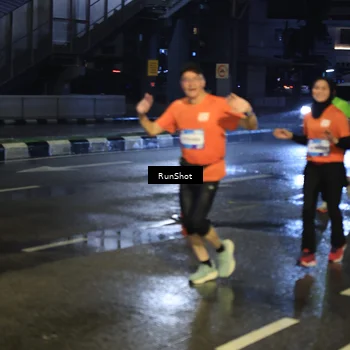 Runner Photo 7885886