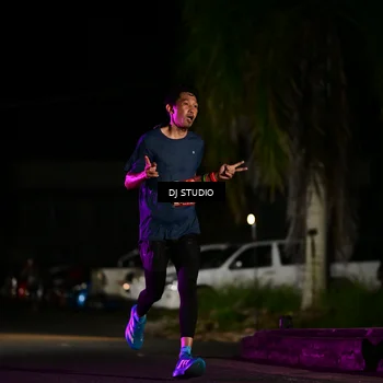 Runner Photo 7885887