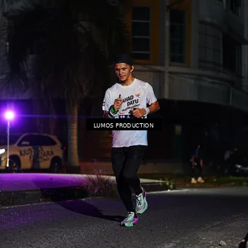 Runner Photo 7885888