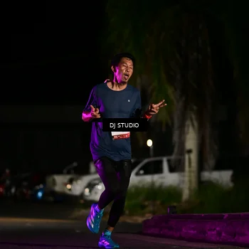 Runner Photo 7885895