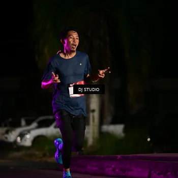 Runner Photo 7885896