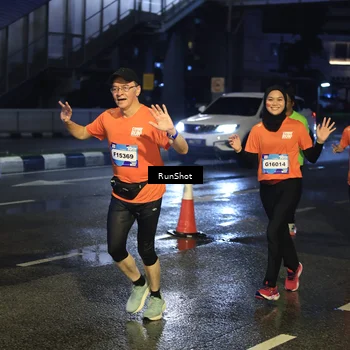 Runner Photo 7885902