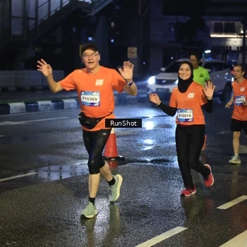 Runner Photo 7885911
