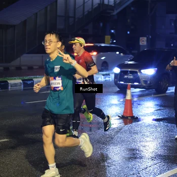 Runner Photo 7885913