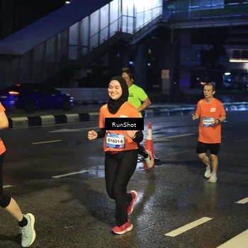 Runner Photo 7885933