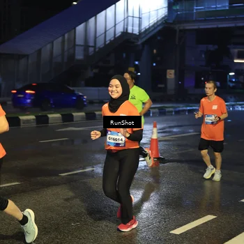 Runner Photo 7885934