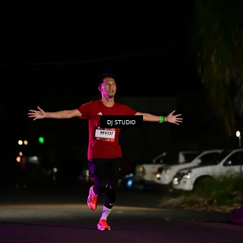 Runner Photo 7885935