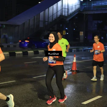 Runner Photo 7885939