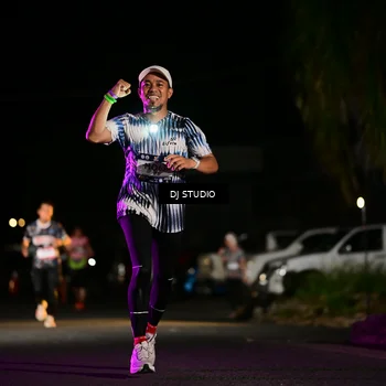 Runner Photo 7885945