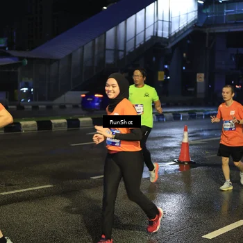 Runner Photo 7885948