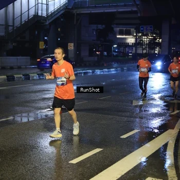 Runner Photo 7885967