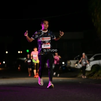 Runner Photo 7885975