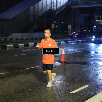 Runner Photo 7885977