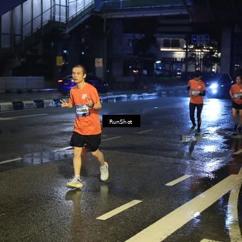 Runner Photo 7885978