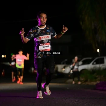 Runner Photo 7885989