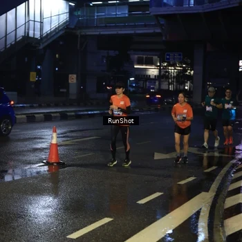 Runner Photo 7885996