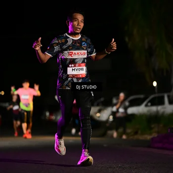 Runner Photo 7886016