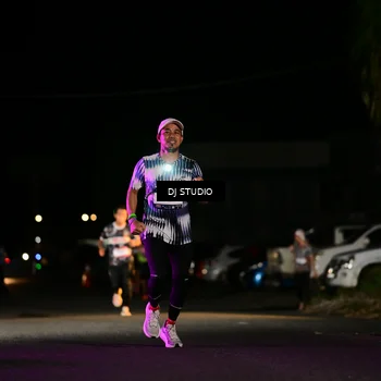 Runner Photo 7886018