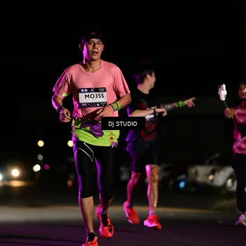Runner Photo 7886023
