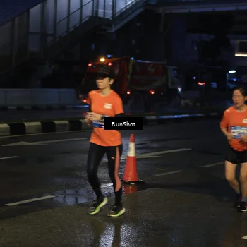 Runner Photo 7886044
