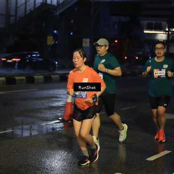 Runner Photo 7886071