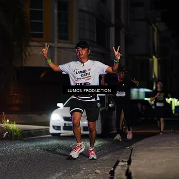 Runner Photo 7886073
