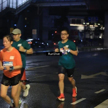 Runner Photo 7886080