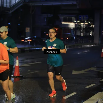 Runner Photo 7886081