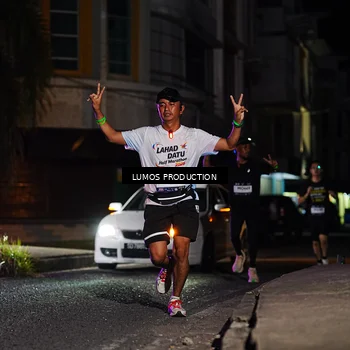 Runner Photo 7886083