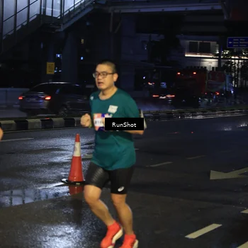 Runner Photo 7886093