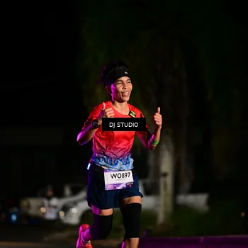 Runner Photo 7886098